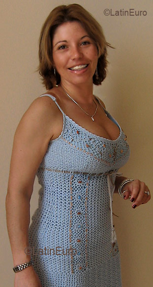 Date this passionate Brazil girl Simone from PARANAGUA B2799