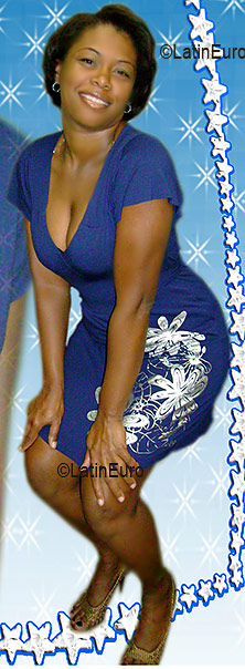 Date this hard body Brazil girl Reijane from FEIRA DE SANTANA B2969