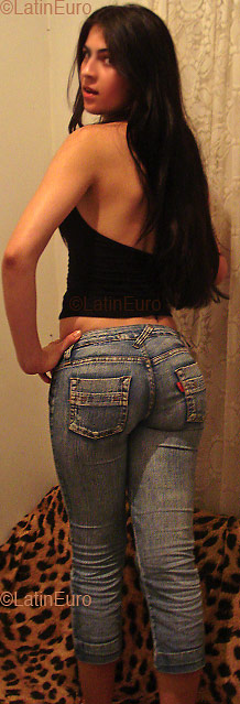 Date this attractive Brazil girl Aligia from BARRA DE SAO FRANCISCO B3085