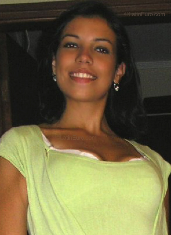 Date this pretty Brazil girl Poli from CAMPINAS B3255