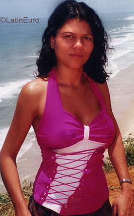 Date this foxy Brazil girl Suzana from IBICARAI B3261