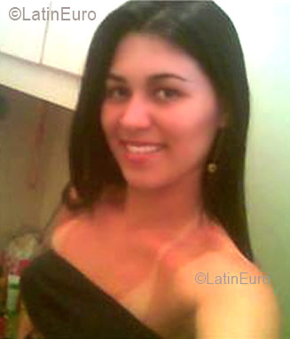 Date this charming Brazil girl Alice from MANAUS B3303