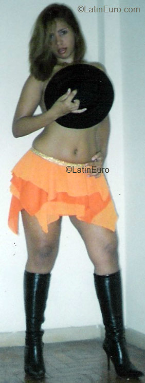 Date this hot Brazil girl Andrea from OLINDA B3337