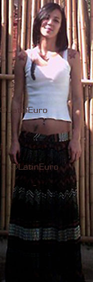 Date this hard body Brazil girl Julyana from SANTOS DUMONT B3364