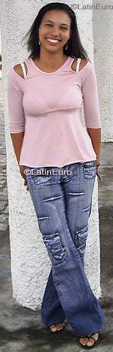 Date this georgeous Brazil girl Jamile from  B3382