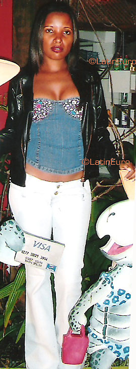 Date this gorgeous Brazil girl Michelle from SALVADOR B3503