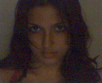 Date this funny Brazil girl Bruna from RECIFE B3546
