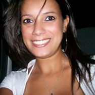 Date this attractive Brazil girl Julia from  B3556