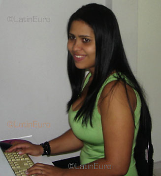 Date this gorgeous Brazil girl Denise from SAO LUIS B3594