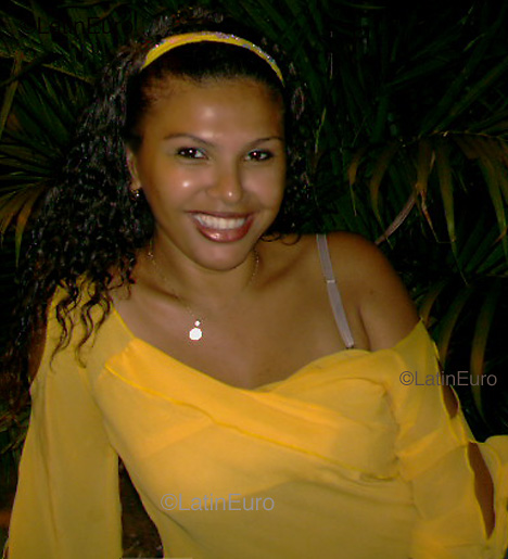Date this voluptuous Brazil girl Francisca from FORTALEZA B3689