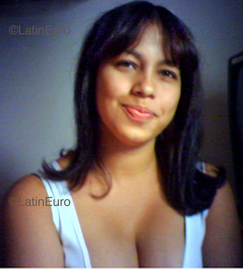 Date this delightful Brazil girl Daiana from SAO BERNARDO B3693