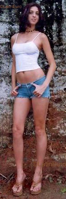 Date this delightful Brazil girl Carolina from RIO DE JANEIRO B3710