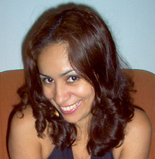 Date this attractive Brazil girl Veruska from SANTOS B3779