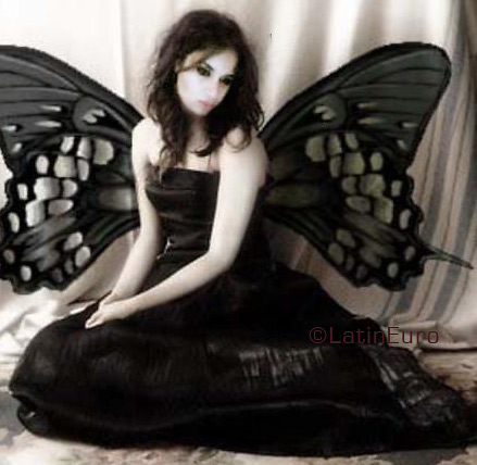 Date this sensual Brazil girl Ana from MARINGA B3793