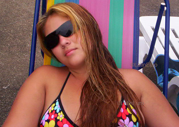 Date this hot Brazil girl Luciana from SAO PAULO B3999