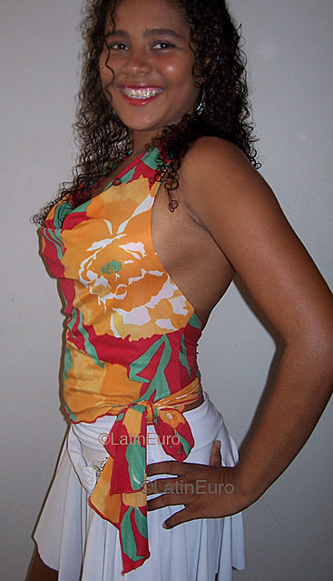 Date this sensual Brazil girl Paticia from JABOATAO DOS GUARARAPES B4003