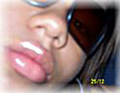 Date this stunning Brazil girl Patricia from GOVERNADOR VALADARES B4063