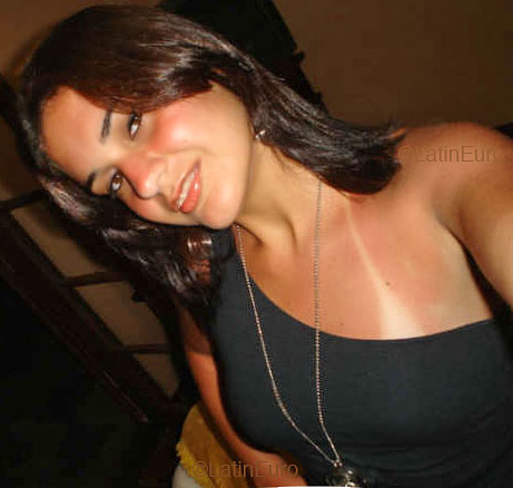 Date this sensual Brazil girl Thayane- from NITEROI B4089