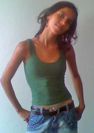 Date this sensual Brazil girl Patricia from Ribeirao Das Neves B409