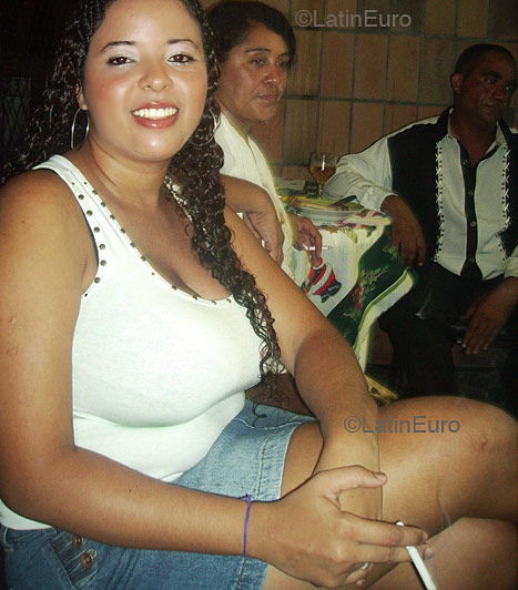 Date this athletic Brazil girl Antonia from FORTALEZA B4127