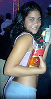 Date this beautiful Brazil girl Isabela from GOIANIA B4128