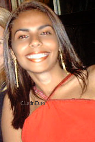 Date this good-looking Brazil girl Juliane from MANAUS B4175