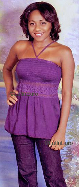 Date this stunning Brazil girl Miriam from CAROLINA B4339