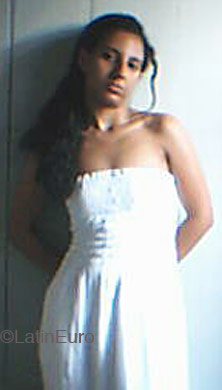 Date this tall Brazil girl Fabiana from GOVERNADOR VALADARES B4373