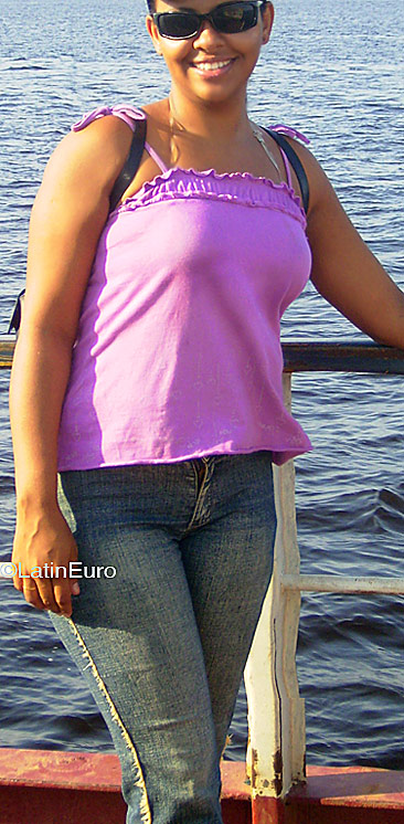 Date this lovely Brazil girl Adelina from MANAUS B4421