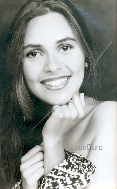 Date this fun Brazil girl Vonivanda from CAMPO GRANDE B4471