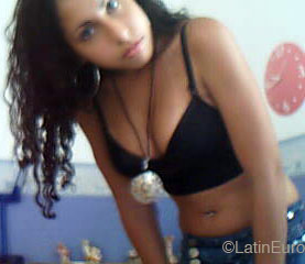 Date this cute Brazil girl Viviane from  B4633