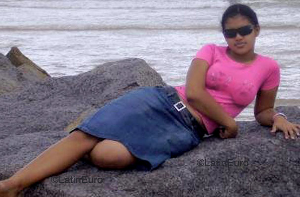 Date this foxy Brazil girl Leticia from JARDIM B4670