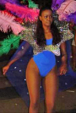 Date this funny Brazil girl Patricia from CONSELHEIRO PENA B4694