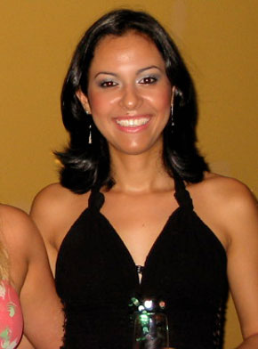 Date this delightful Brazil girl Camila from GOIANIA B4797