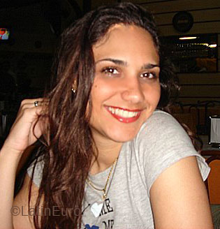Date this beautiful Brazil girl Maristela from RIO DE JANEIRO B4798