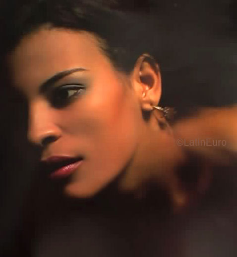 Date this beautiful Brazil girl Lucimara from VITORIA B4828
