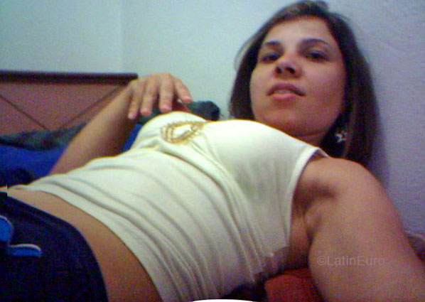 Date this voluptuous Brazil girl Sandra from SAO JOSE DO RIO PARDO B4834