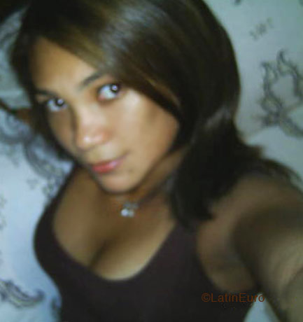 Date this nice looking Brazil girl Eliviana from IMPERATRIZ B4848