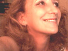 Date this voluptuous Brazil girl Liane from VILHENA B4930
