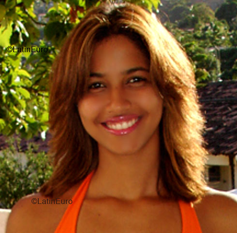 Date this charming Brazil girl Ana from MOREIRA B4979