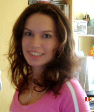 Date this pretty Brazil girl Thais from PORTO ALEGRE B5016