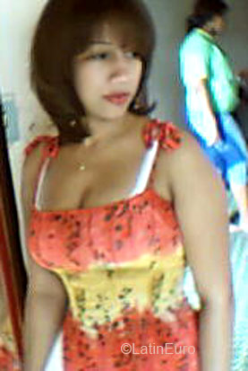 Date this voluptuous Brazil girl Jane from GOVERNADOR VALADARES B5052