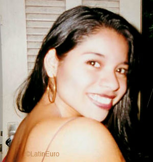 Date this cute Brazil girl Laydiane from SAO LUIS B5102