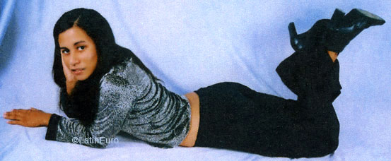 Date this good-looking Brazil girl Tania from EUNAPOLIS B5137