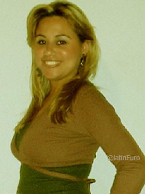 Date this sensual Brazil girl Karina from LINHARES B5166