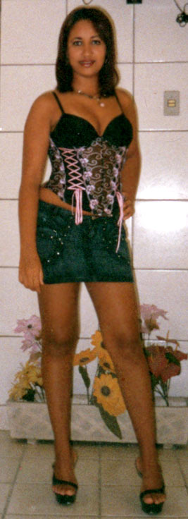 Date this foxy Brazil girl Maria from RECIFE B5211