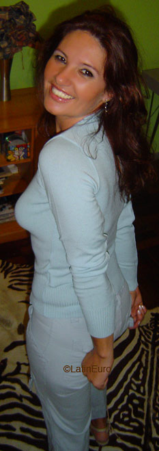 Date this cute Brazil girl Nelsi from BLUMENAU B5253