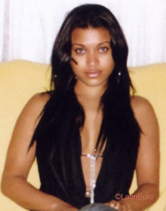 Date this nice looking Brazil girl Francislene from SAO BERNARDO DO CAMPO B5265