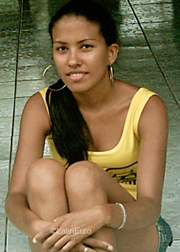 Date this happy Brazil girl Gaby from  B5288