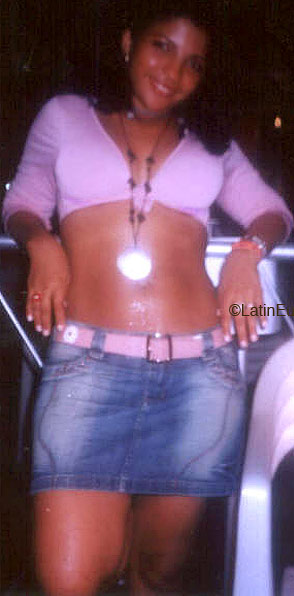 Date this cute Brazil girl Vania from  B1975